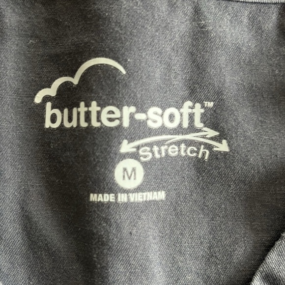 SCRUBS - 6 PIECES - SKECHERS - Rx GEAR - BUTTERSOFT - 3 TOPS - 3 PANTS- SIZE M - Picture 11 of 13